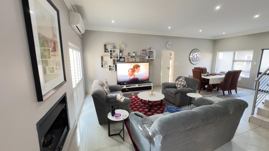4 Bedroom Property for Sale in Wild Olive Estate Free State